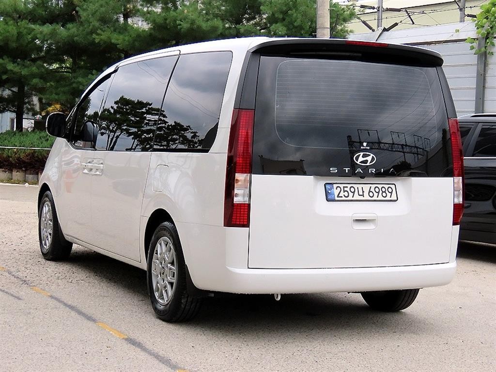 현대 스타리아 2WD 디젤 투어러 모던 9인승 이미지 3