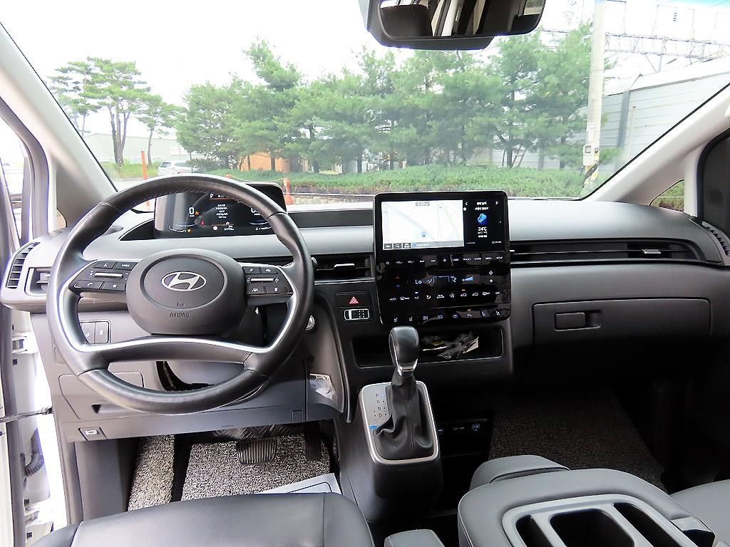 현대 스타리아 2WD 디젤 투어러 모던 9인승 이미지 8