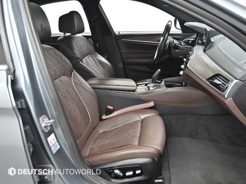 BMW 5시리즈 5시리즈 (G30) 520d xDrive M 스포츠 플러스 이미지 10