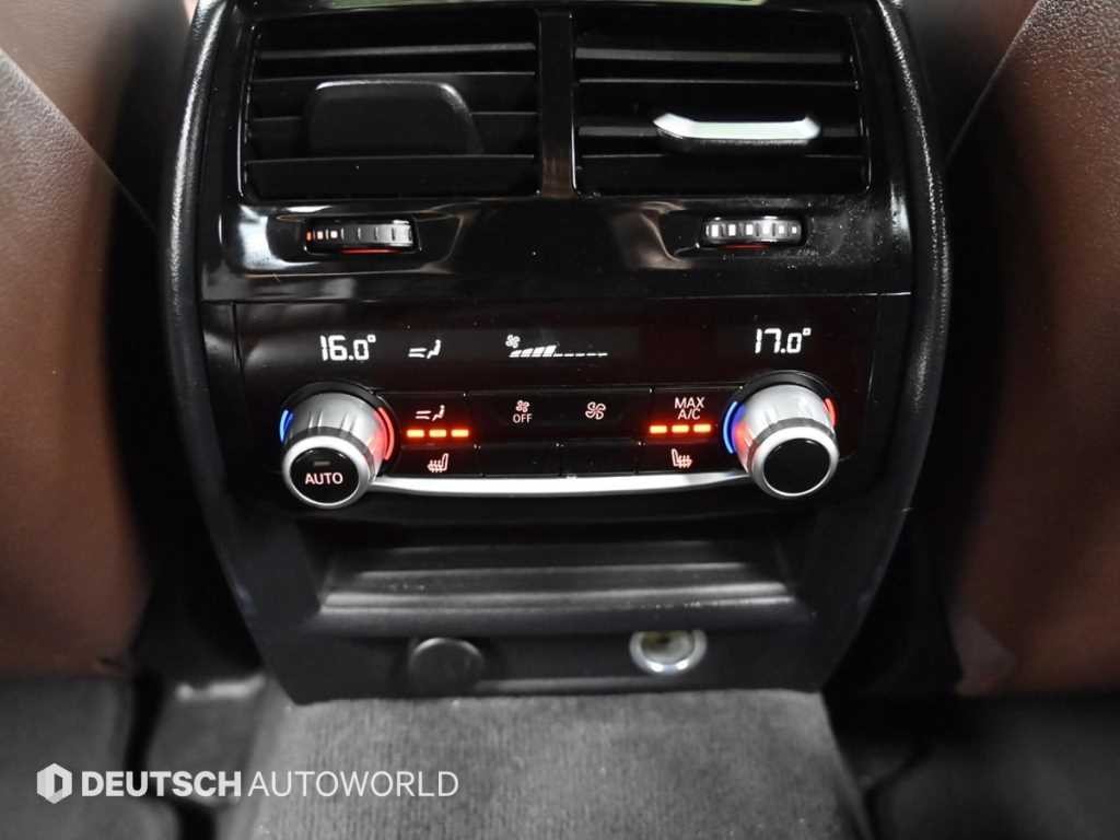 BMW 5시리즈 5시리즈 (G30) 520d xDrive M 스포츠 플러스 이미지 16