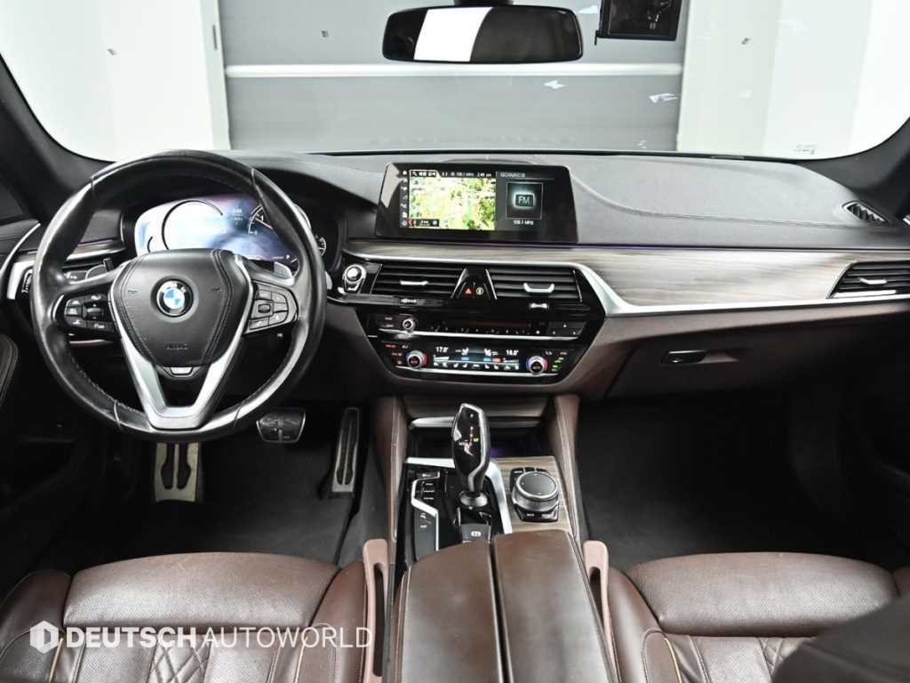 BMW 5시리즈 5시리즈 (G30) 520d xDrive M 스포츠 플러스 이미지 7