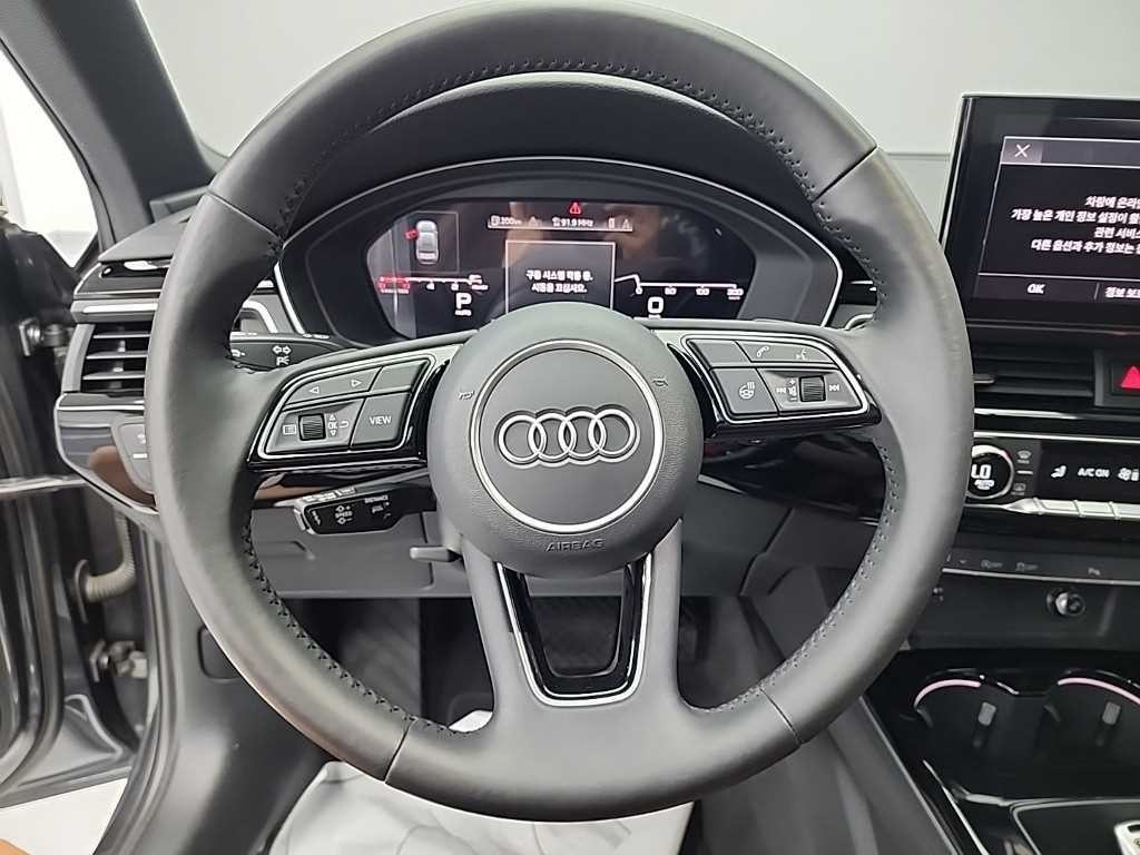 아우디 A4 A4 (B9) 45 TFSI 프리미엄 이미지 9