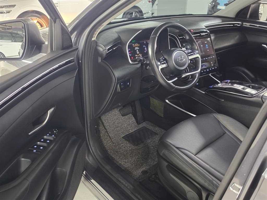 현대 투싼 투싼 (NX4) 디젤 2.0 2WD 프리미엄 이미지 15