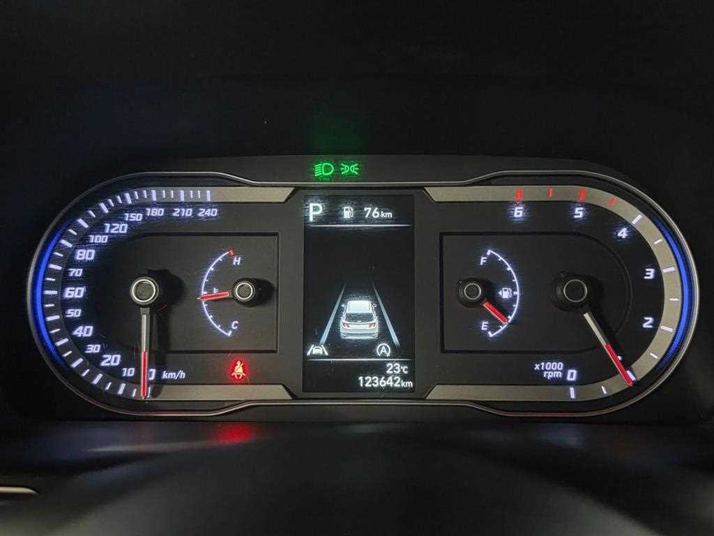 현대 투싼 투싼 (NX4) 디젤 2.0 2WD 프리미엄 이미지 8