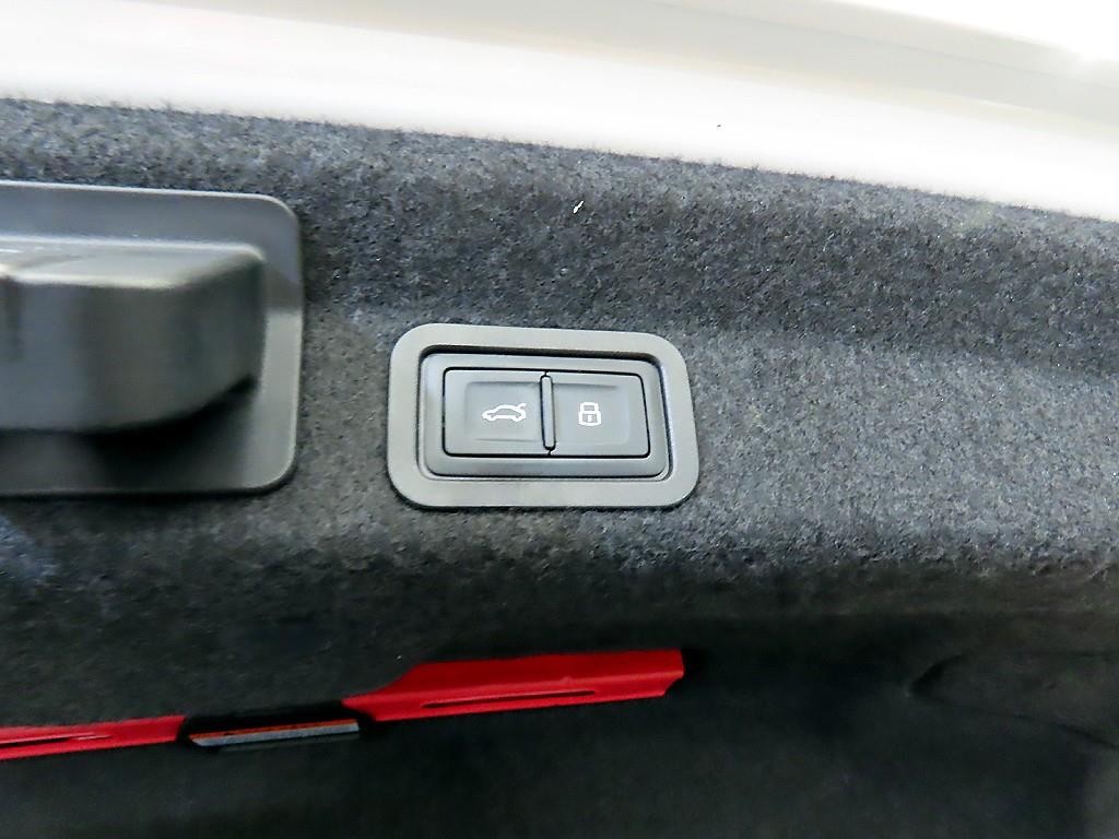 아우디 A6 A6 (C8) 45 TFSI 이미지 16