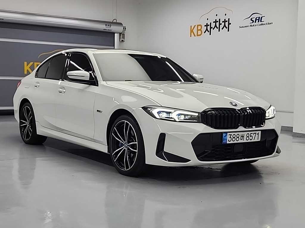 BMW 3시리즈 3시리즈 (G20) 330e M 스포츠 이미지 4