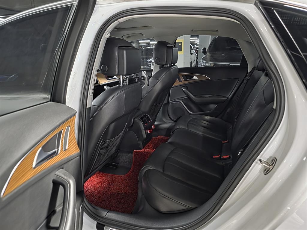 아우디 A6 뉴A6 40 TDI 콰트로 프리미엄 이미지 8