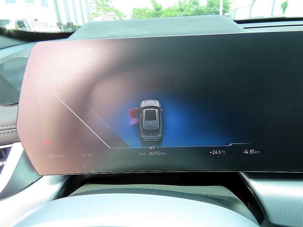 BMW iX1 iX1 (U11) xDrive 30 M 스포츠 이미지 10