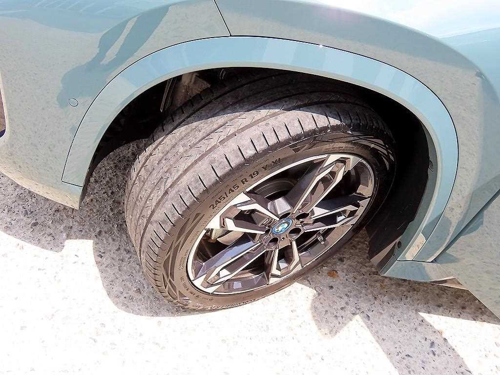 BMW iX1 iX1 (U11) xDrive 30 M 스포츠 이미지 20