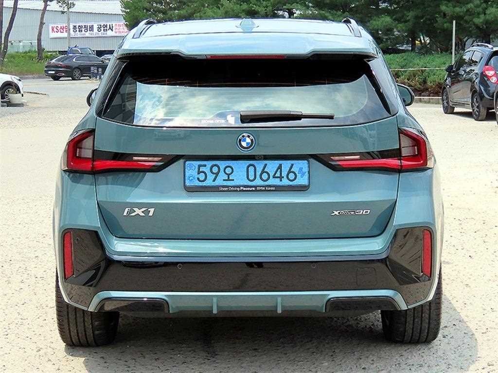 BMW iX1 iX1 (U11) xDrive 30 M 스포츠 이미지 5