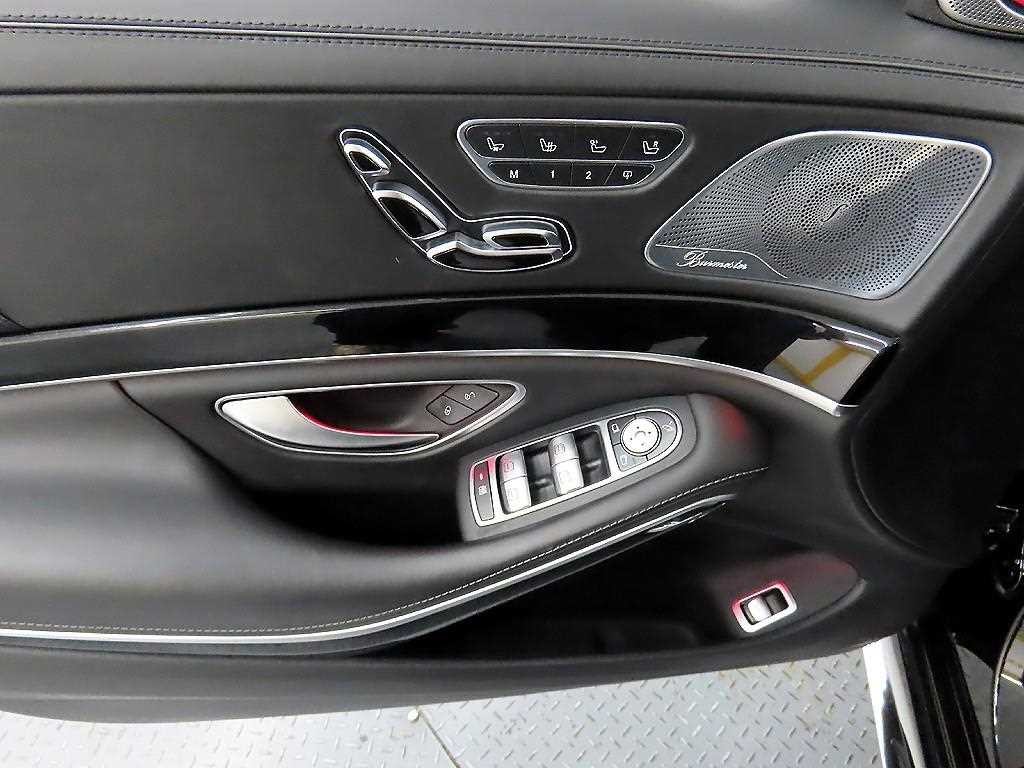 벤츠 S 클래스 S클래스-W222 S 63 AMG 4MATIC + 이미지 11