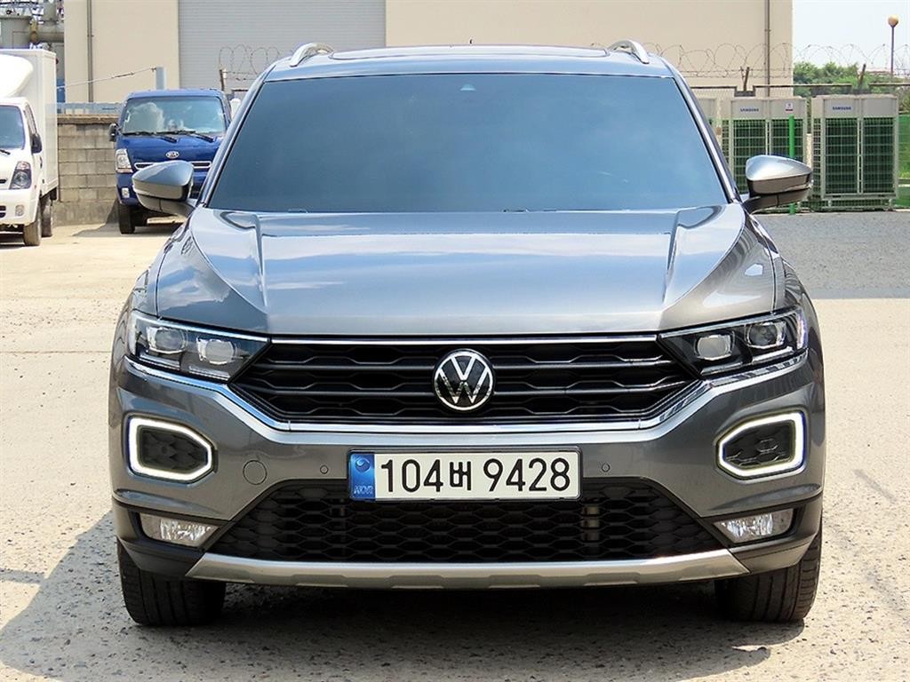 폭스바겐 티록 2.0 TDI 프레스티지 이미지 1