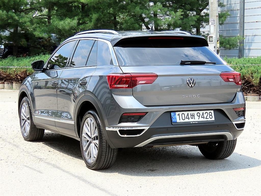 폭스바겐 티록 2.0 TDI 프레스티지 이미지 3