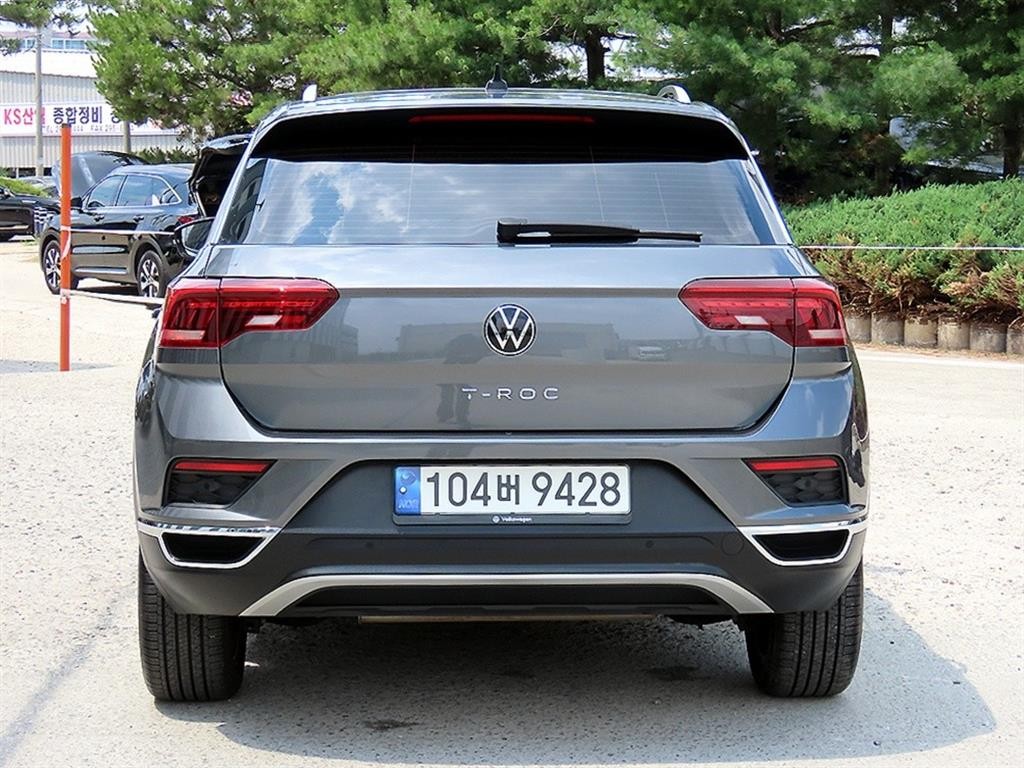 폭스바겐 티록 2.0 TDI 프레스티지 이미지 4