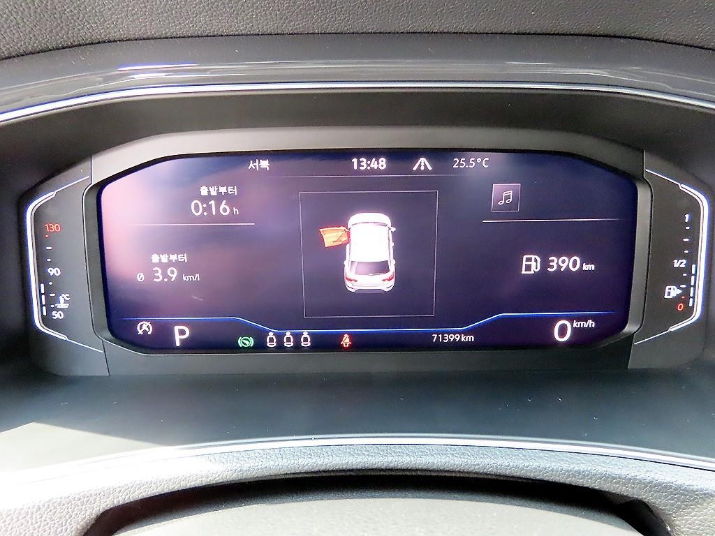 폭스바겐 티록 2.0 TDI 프레스티지 이미지 9