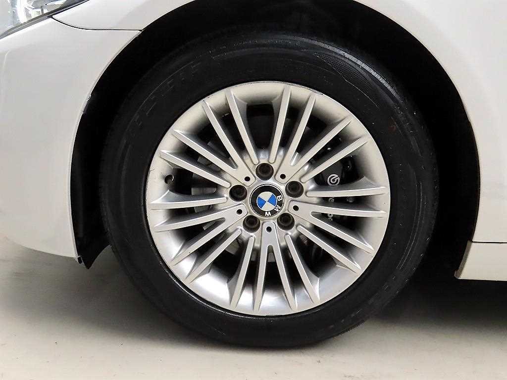BMW 5시리즈 5시리즈 (F10) 520d 이미지 20