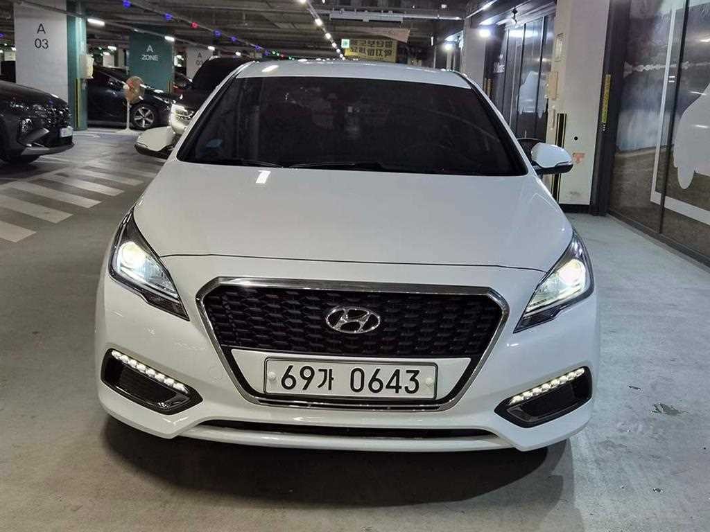 현대 쏘나타 LF 쏘나타 하이브리드 2.0 모던 이미지 2