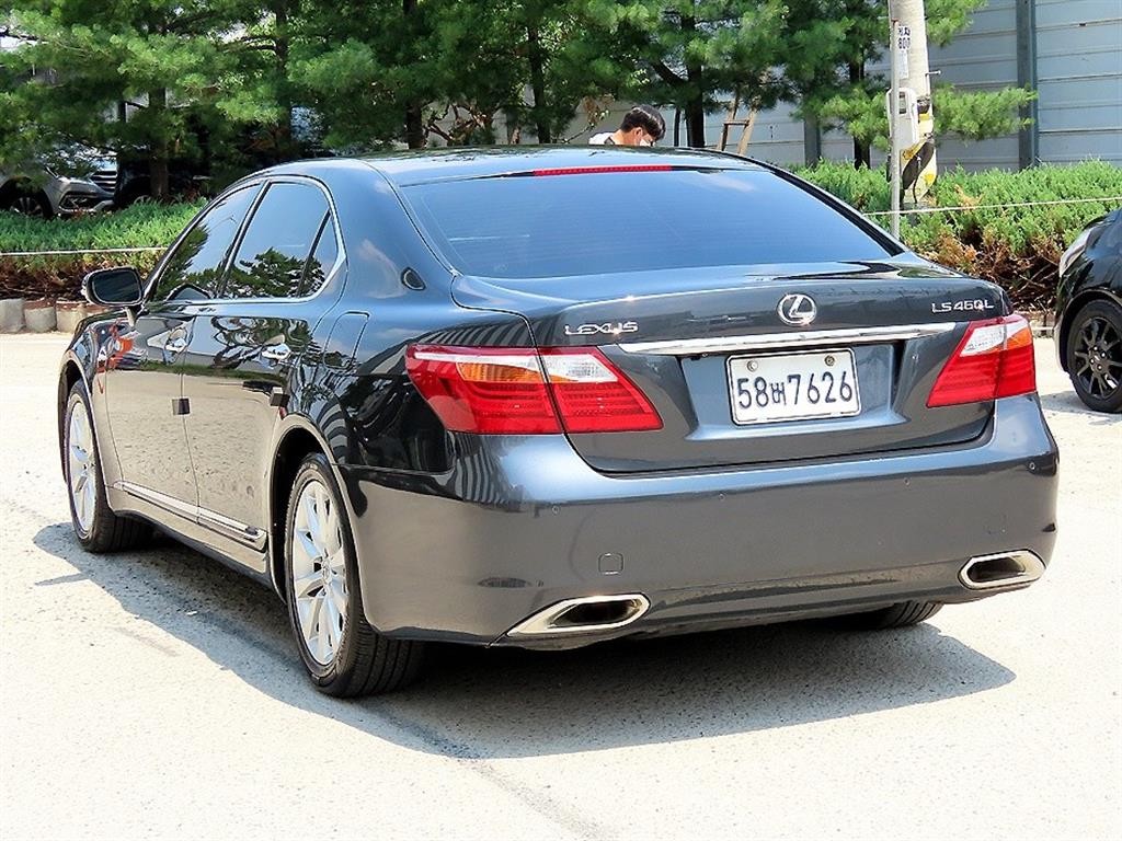 렉서스 LS LS460L 5인승 이미지 3
