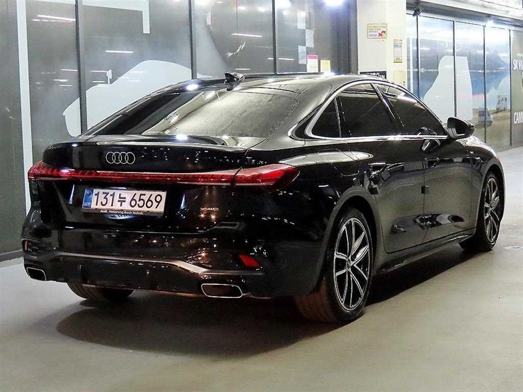 아우디 A5 A5 (B10) 40 TFSI 콰트로 S-라인 이미지 4