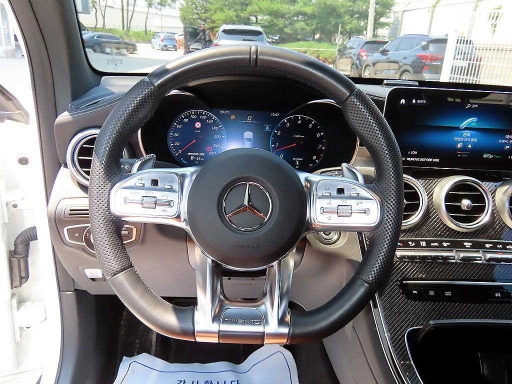 벤츠 GLC 클래스 GLC클래스 X253 AMG GLC 43 4MATIC 쿠페 이미지 8