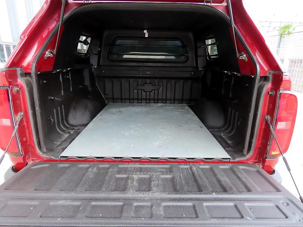 쉐보레 콜로라도 3.6 익스트림-X 4WD 이미지 17