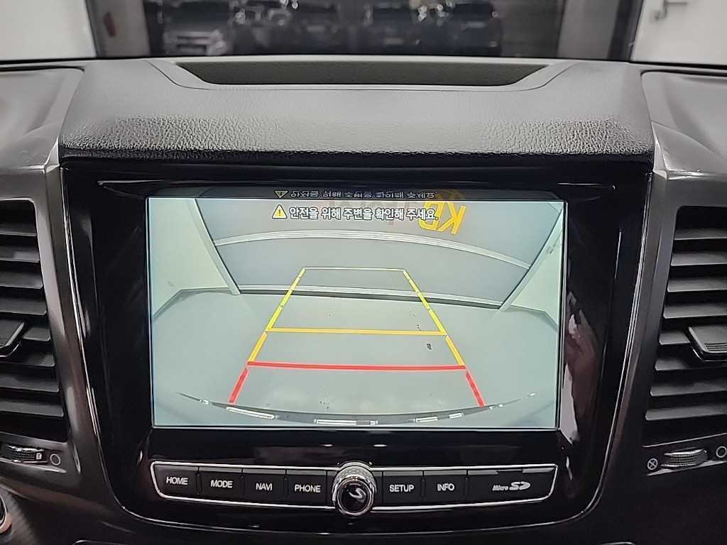 KG모빌리티(쌍용) 렉스턴 더 뉴 렉스턴 스포츠 디젤 2.2 4WD 프레스티지 이미지 16