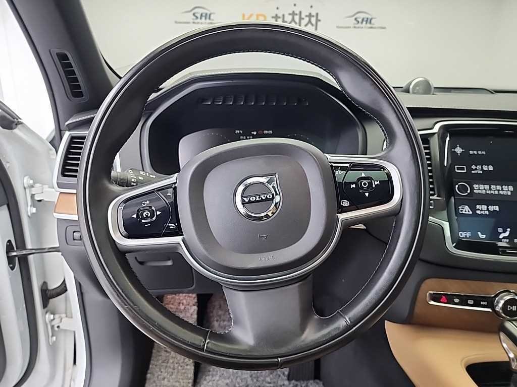 볼보 XC90 XC90 2세대 2.0 T6 AWD 인스크립션 이미지 9