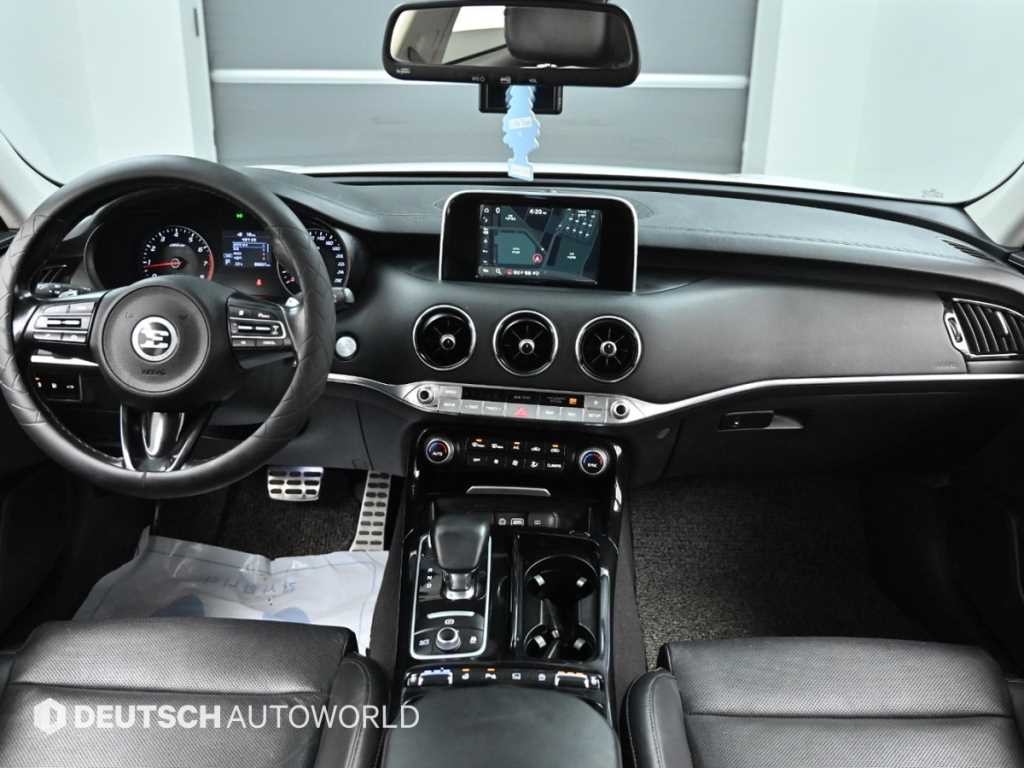 기아 스팅어 가솔린 2.0 터보 2WD 플래티넘 이미지 7
