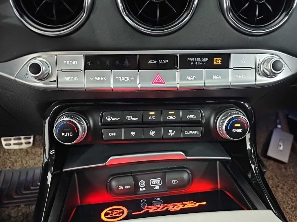 기아 스팅어 가솔린 2.0 터보 2WD 드림에디션 이미지 10