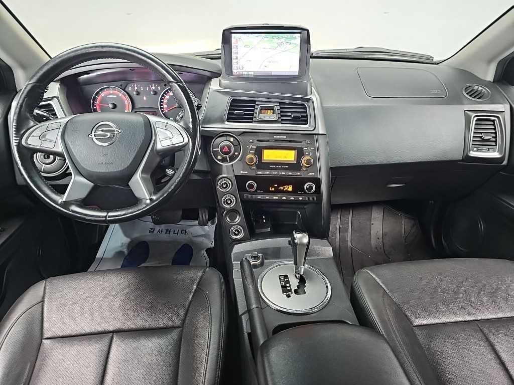 KG모빌리티(쌍용) 코란도 코란도스포츠 디젤 4WD 익스트림 이미지 7