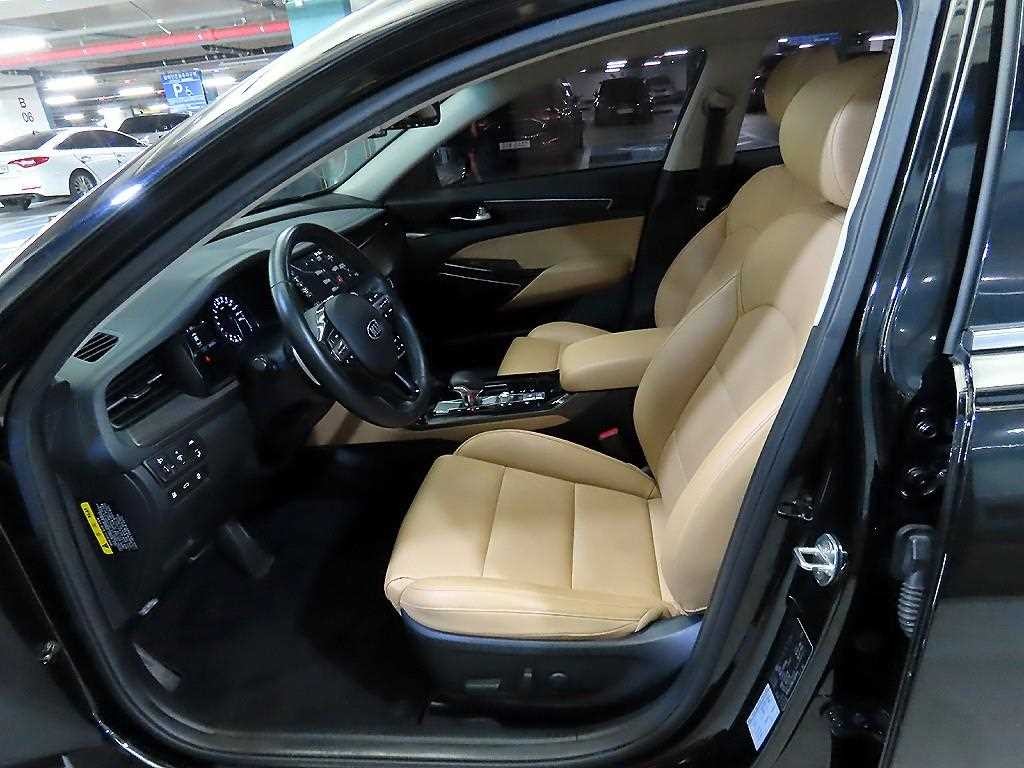 기아 K7 K7 프리미어 가솔린 2.5 GDI 노블레스 이미지 6
