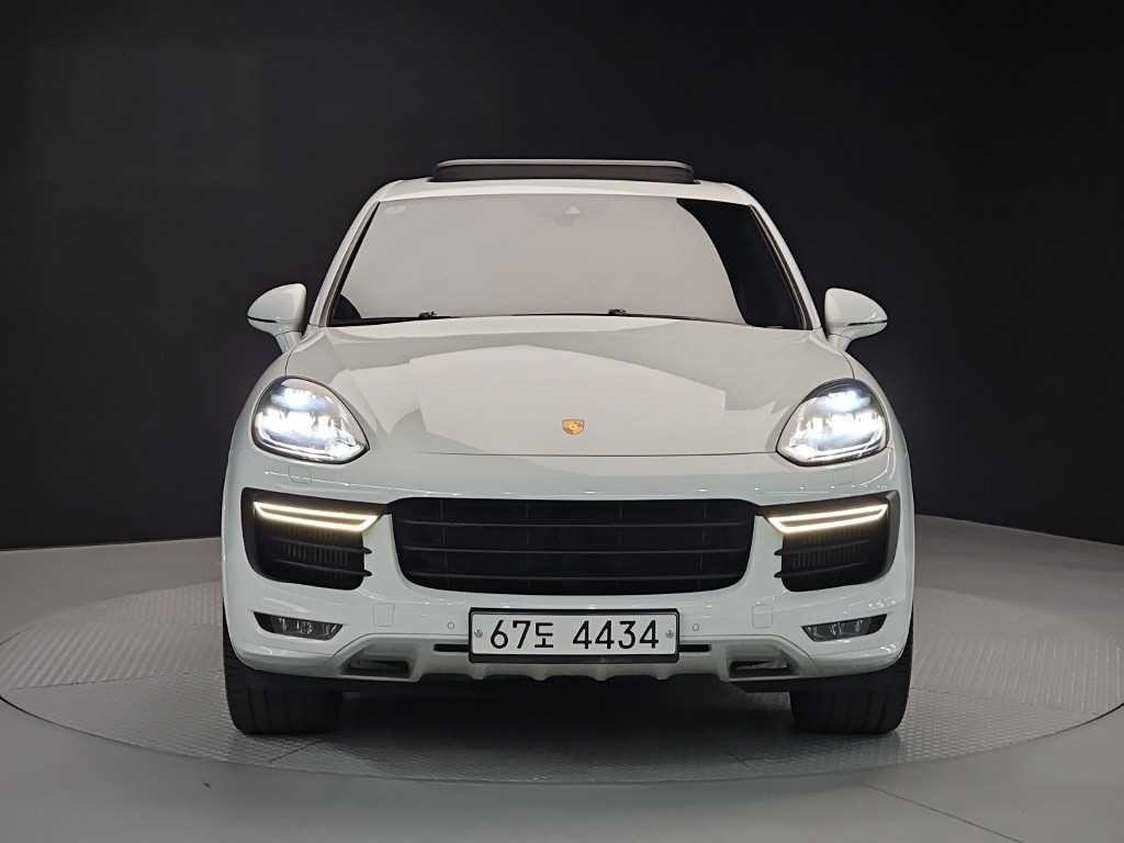 포르쉐 카이엔 뉴 카이엔 3.6 GTS 이미지 2