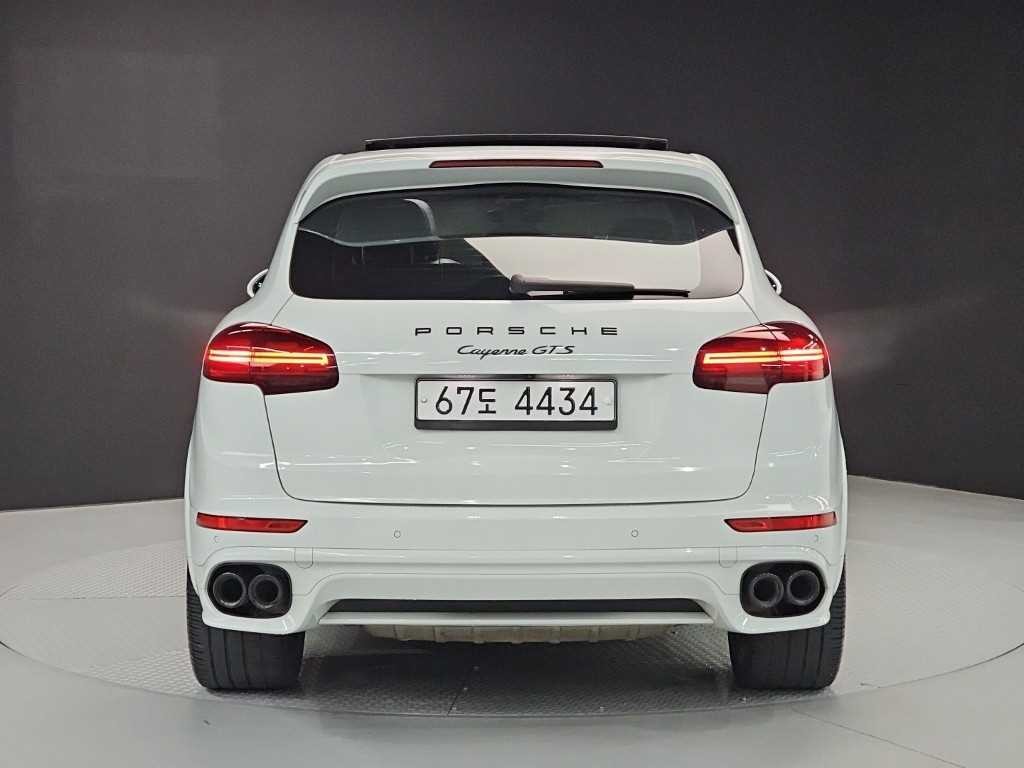 포르쉐 카이엔 뉴 카이엔 3.6 GTS 이미지 3