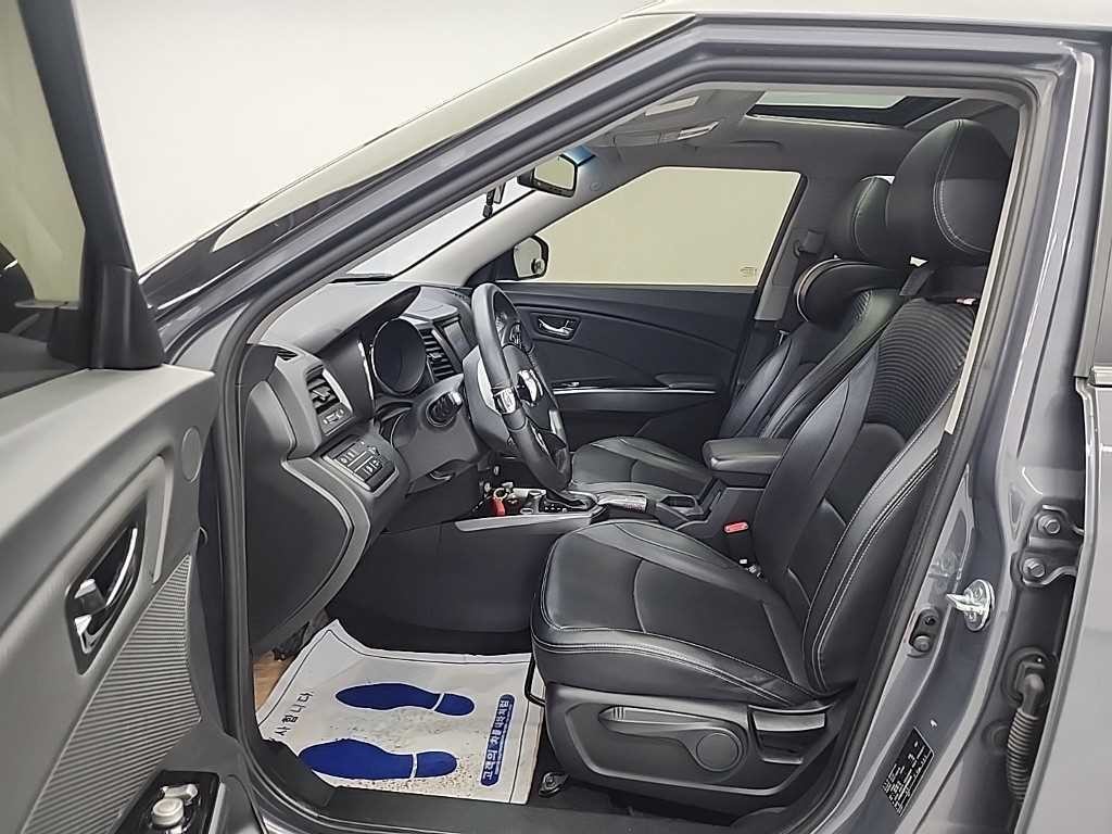 KG모빌리티(쌍용) 티볼리 티볼리 아머 2WD 가솔린 LX 이미지 11