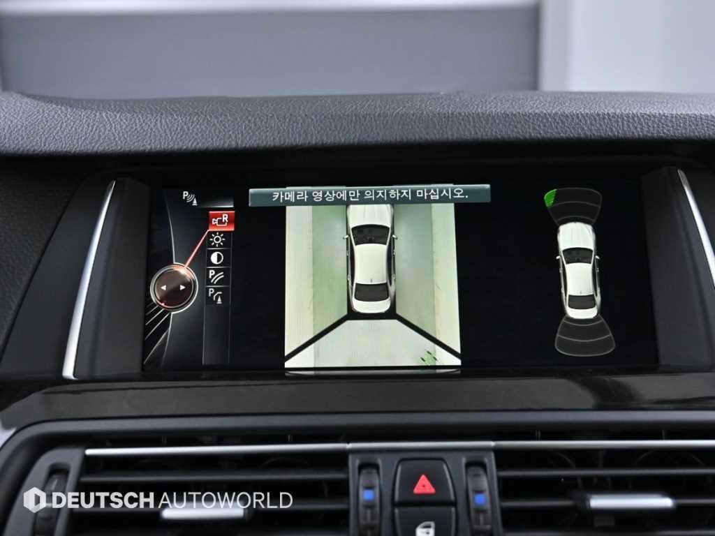 BMW 5시리즈 5시리즈 (F10) 528i 이미지 15
