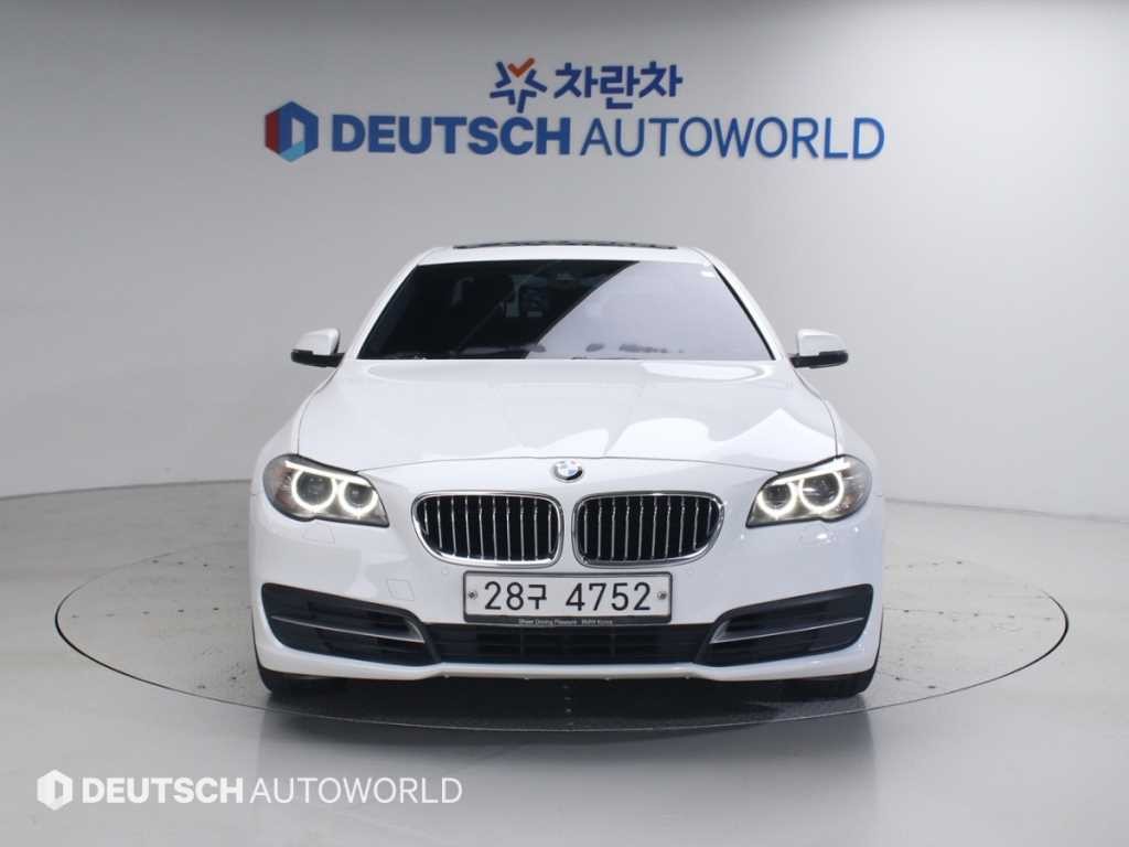 BMW 5시리즈 5시리즈 (F10) 528i 이미지 3