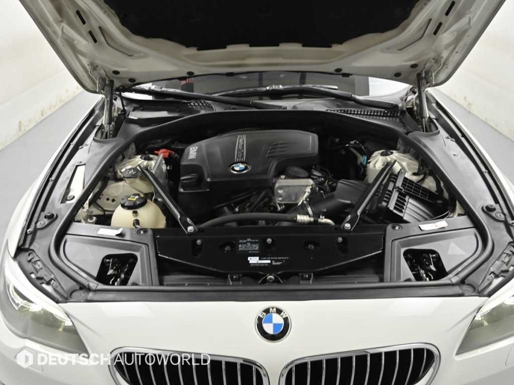 BMW 5시리즈 5시리즈 (F10) 528i 이미지 6