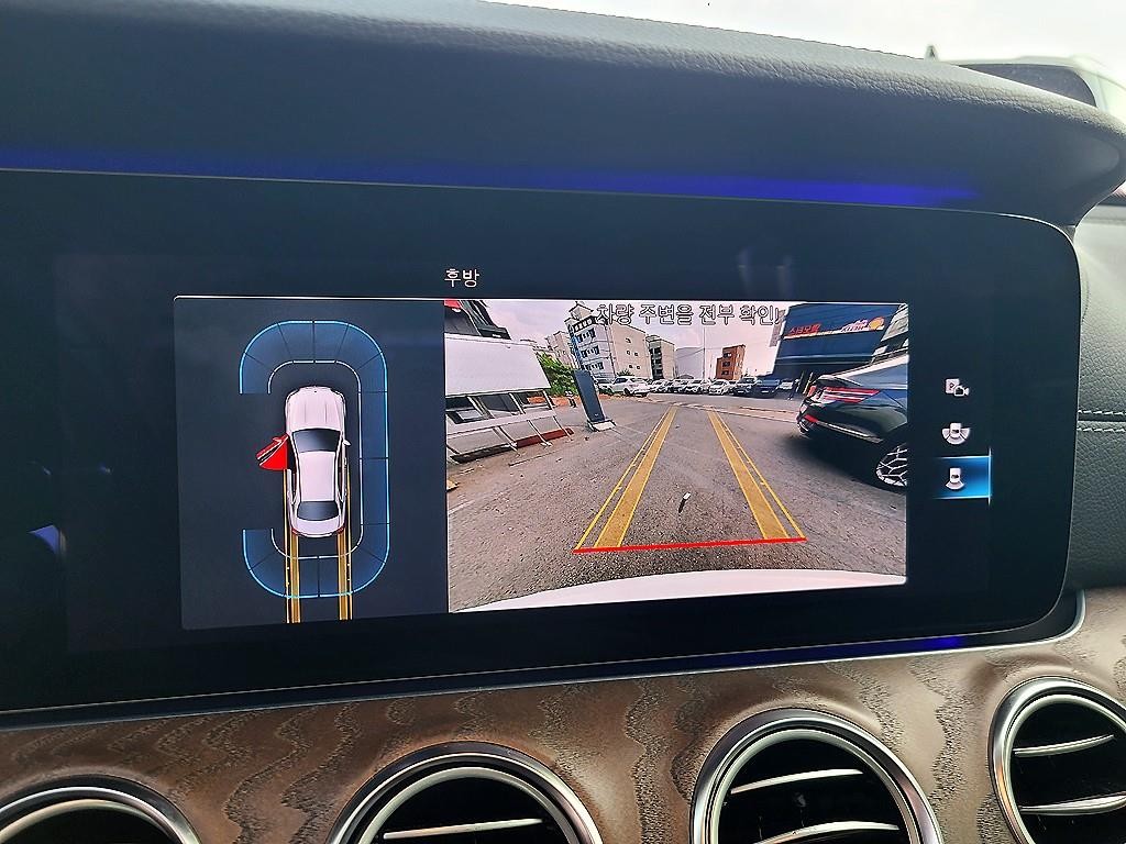 벤츠 E 클래스 E-클래스 W213 E250 익스클루시브 이미지 16