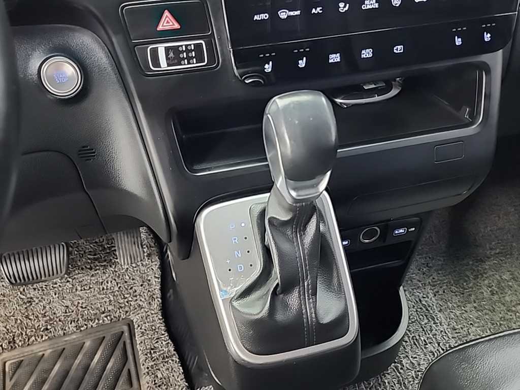 현대 스타리아 2WD 디젤 투어러 모던 9인승 이미지 8