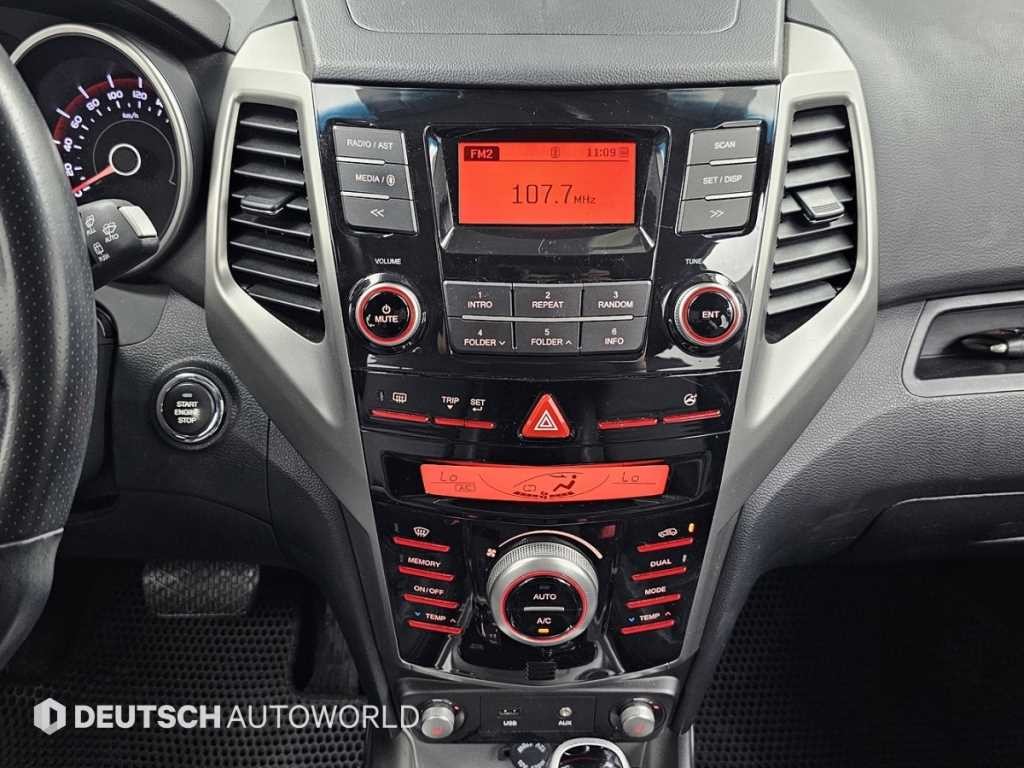 KG모빌리티(쌍용) 티볼리 가솔린 2WD 1.6 VX 이미지 14