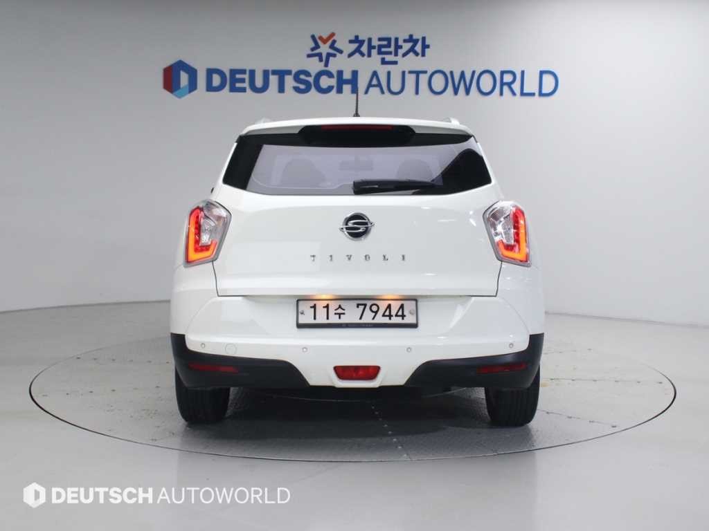 KG모빌리티(쌍용) 티볼리 가솔린 2WD 1.6 VX 이미지 4