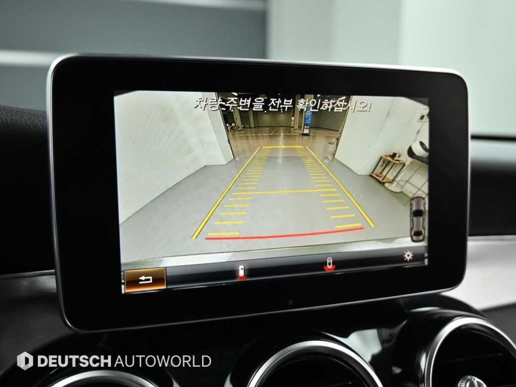벤츠 C 클래스 C클래스 W205 C200 아방가르드 이미지 15