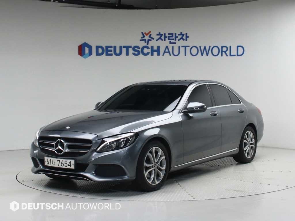 벤츠 C 클래스 C클래스 W205 C200 아방가르드 이미지 2