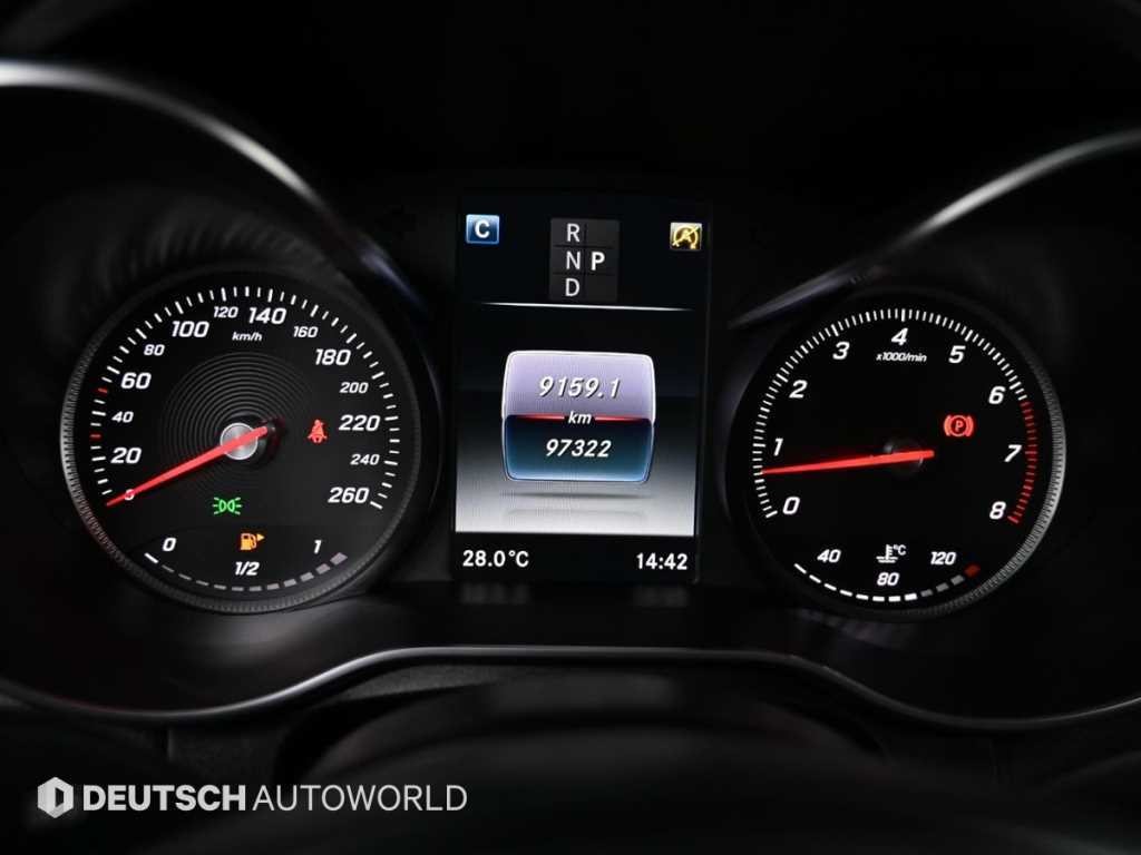 벤츠 C 클래스 C클래스 W205 C200 아방가르드 이미지 8