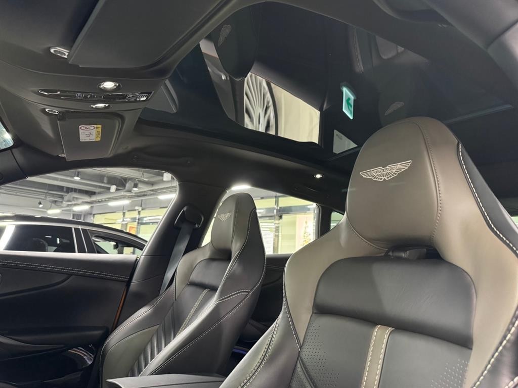애스턴마틴 DBX 4.0 V8 707 이미지 11