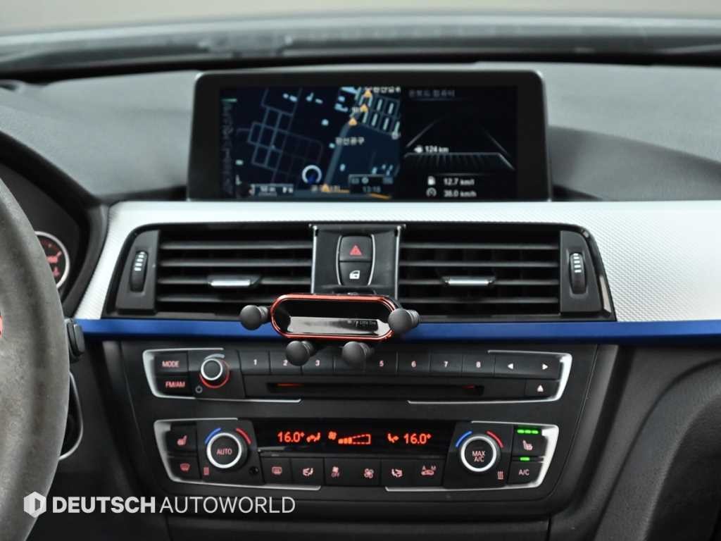 BMW 3시리즈 3시리즈 (F30) 320d M 스포츠 이미지 14