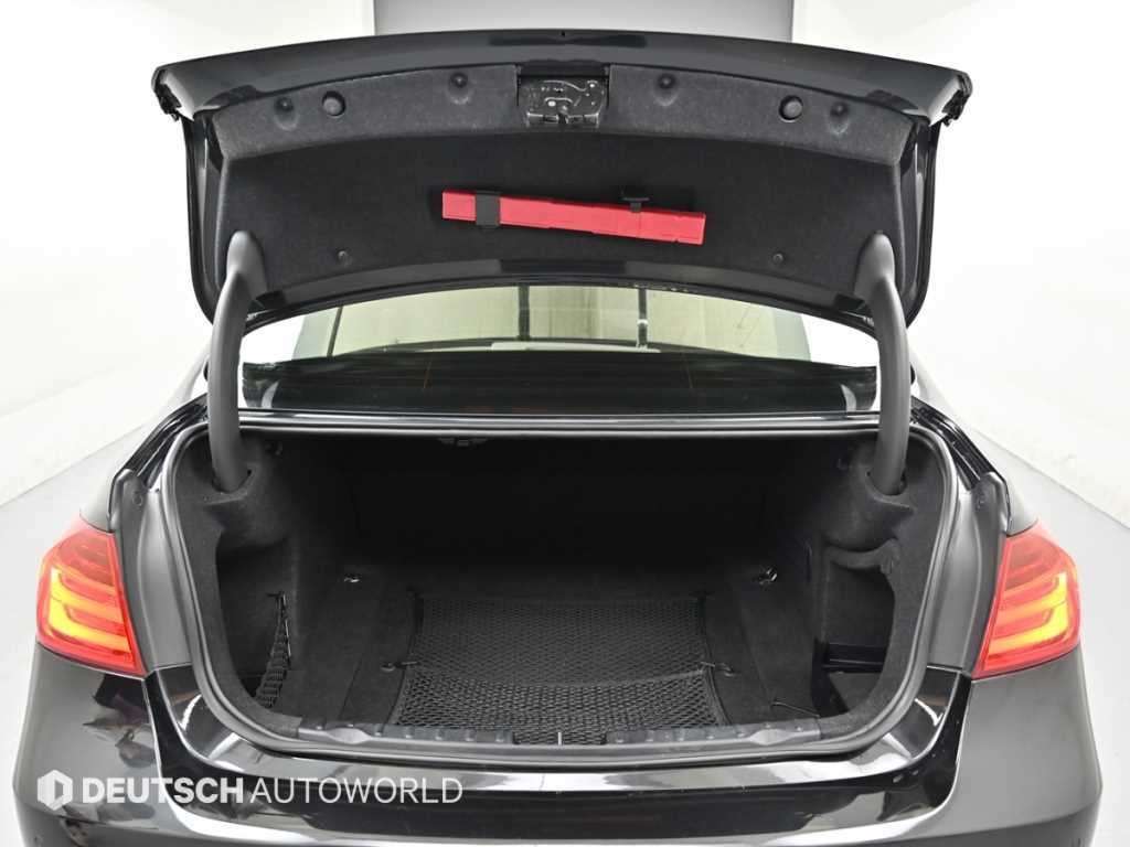 BMW 3시리즈 3시리즈 (F30) 320d M 스포츠 이미지 19