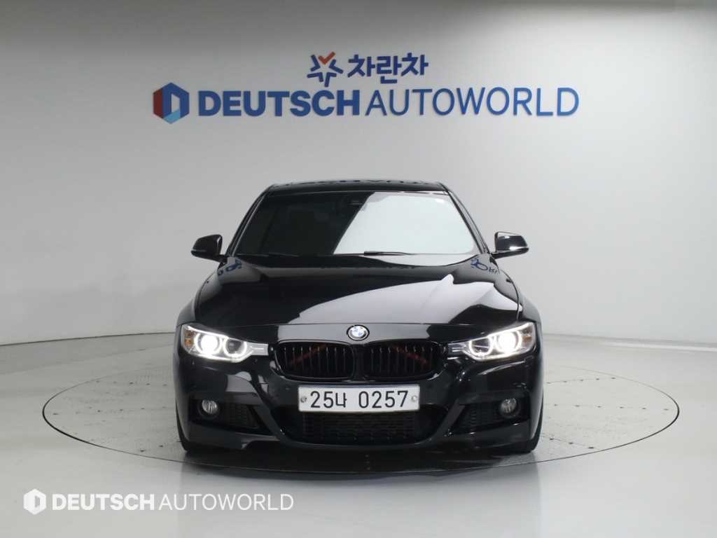 BMW 3시리즈 3시리즈 (F30) 320d M 스포츠 이미지 3