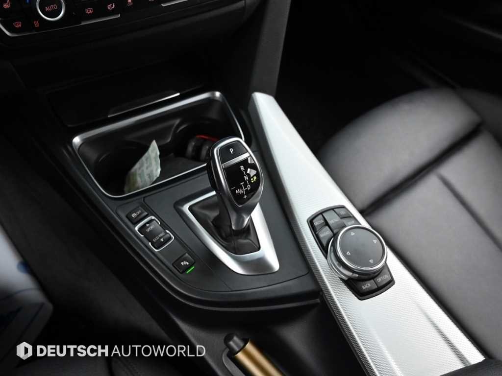 BMW 3시리즈 3시리즈 (F30) 320d M 스포츠 이미지 9