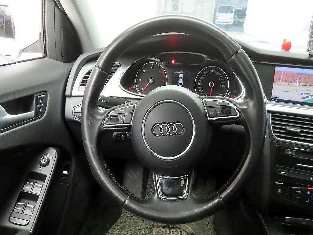아우디 A4 뉴 A4 35 TDI 콰트로 다이나믹 이미지 7